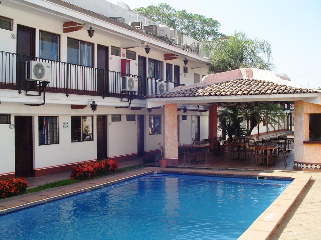 Hotel & Suites Coral Puerto Vallarta Zewnętrze zdjęcie