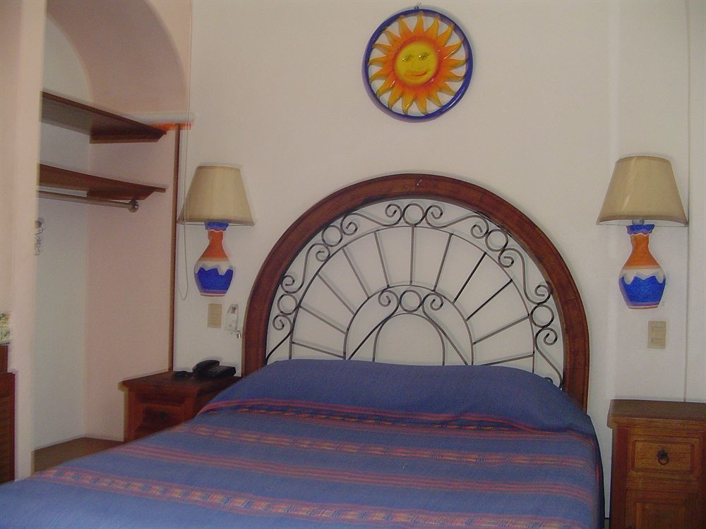 Hotel & Suites Coral Puerto Vallarta Zewnętrze zdjęcie